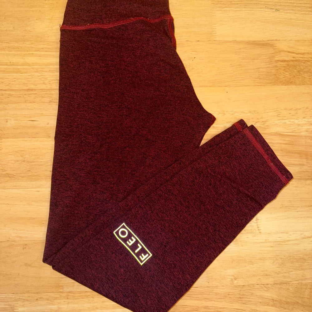 Fleo Maroon Activewear
